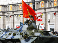 В Челябинске состоялся военный парад (ФОТОРЕПОРТАЖ)