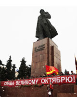 Коммунисты в Челябинске собрали 7 ноября больше двух тысяч человек